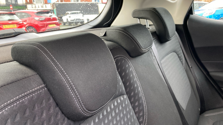 Ford Fiesta 1.1 Zetec 5dr Petrol Hatchback